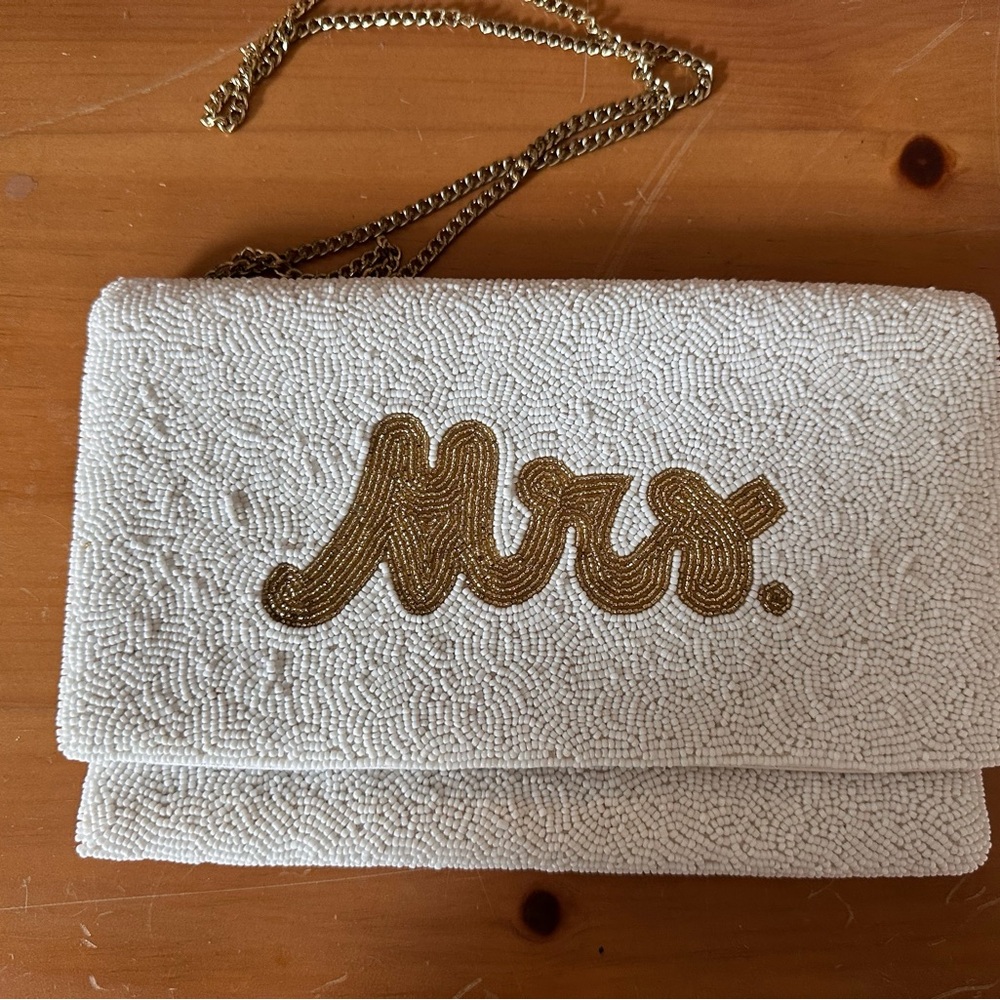 Bridal Elegant White and Gold Beaded Clutch